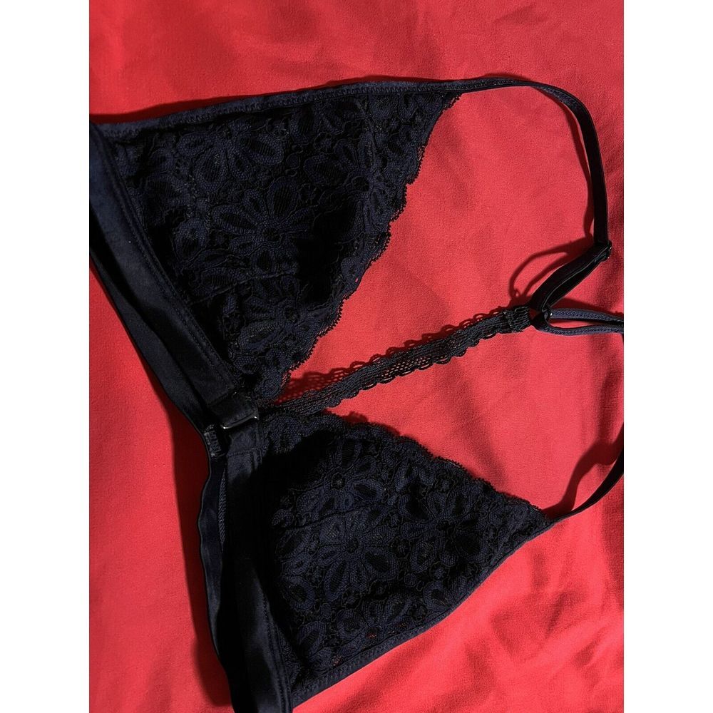 Victoria's Secret Size XS Navy Lace Racerback Bra Bralette